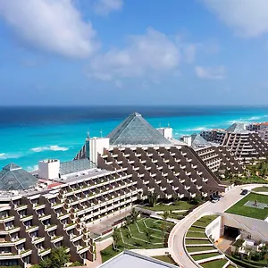 Paradisus Resort